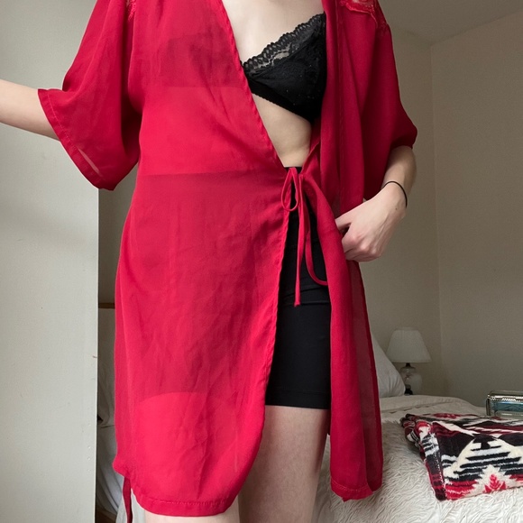 VINTAGE Secret Treasures lace flowy midi red robe - Picture 9 of 16